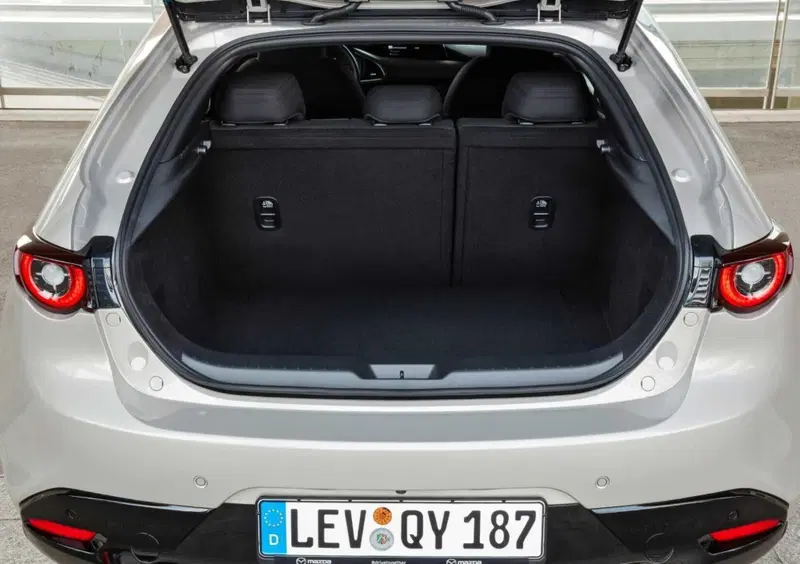 Mazda Mazda3 Hatchback (2018-23) (15)