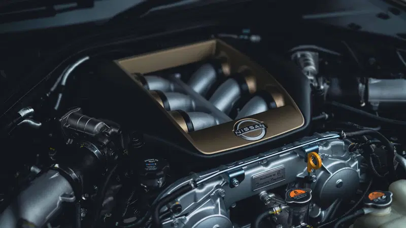 Cosa significa realmente la firma sui motori "fatti a mano"? Scopriamolo