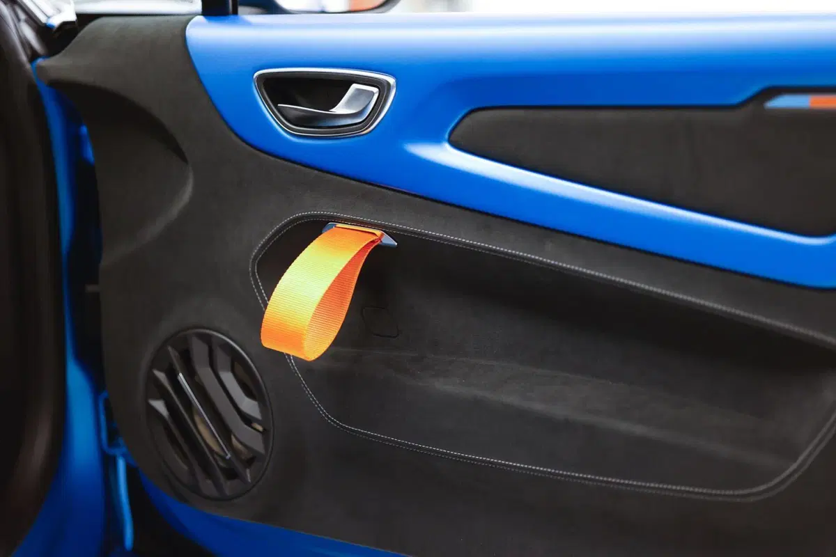 Alpine A110 R Fernando Alonso Edition, una per ogni vittoria in F1 (11)