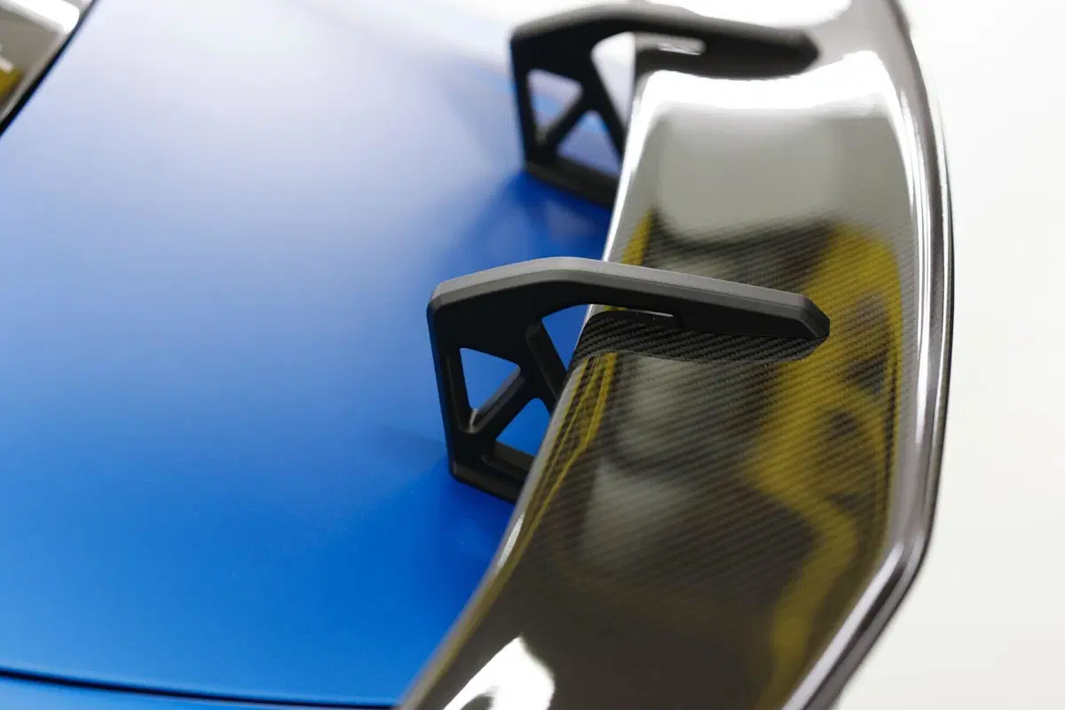 Alpine A110 R Fernando Alonso Edition, una per ogni vittoria in F1 (25)