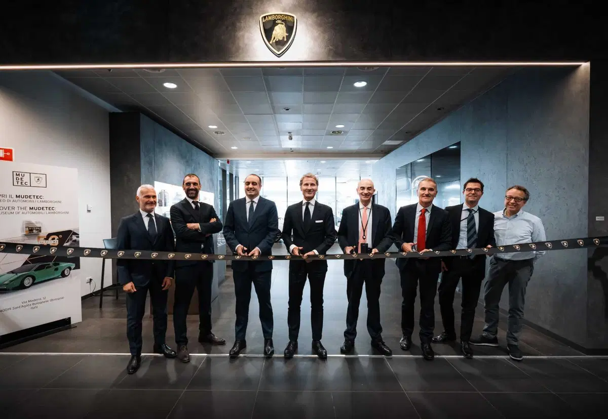 Lamborghini Huracan EVO e Urus per l'Aeroporto di Bologna