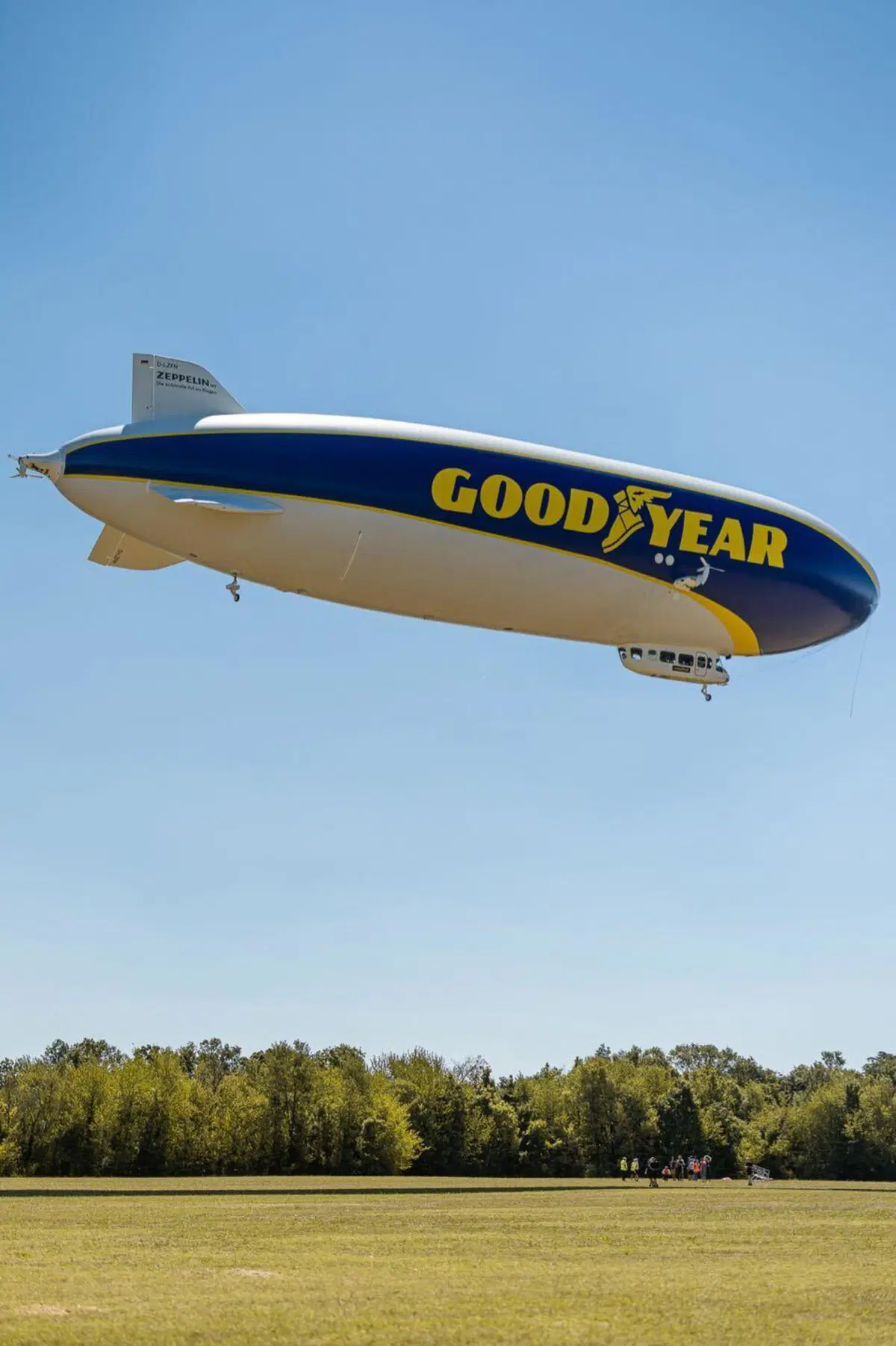 Come si guida un dirigibile da 16 milioni di €? Tutti i segreti del Goodyear Blimp [Video] (2)