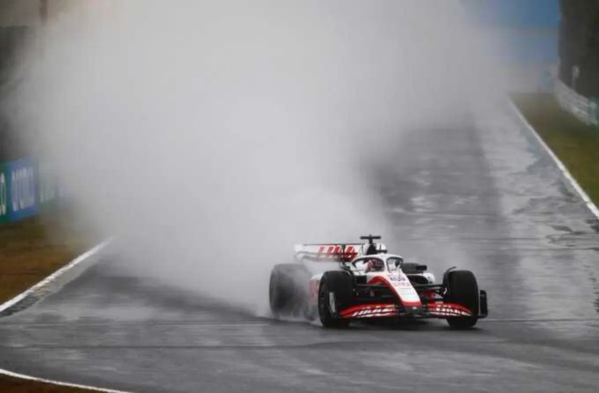 F1, GP Giappone 2022: pole per Verstappen. Leclerc secondo (24)