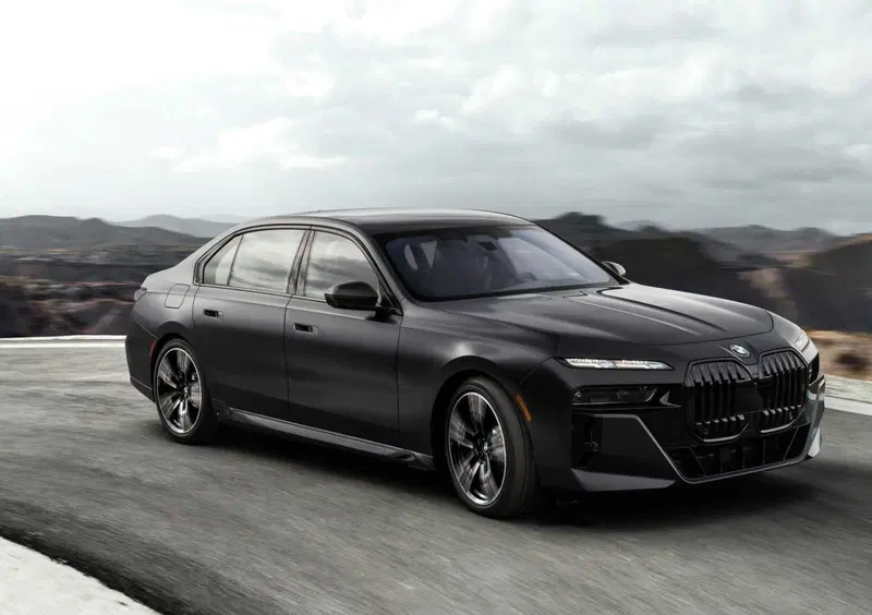 BMW Serie 7 (9)