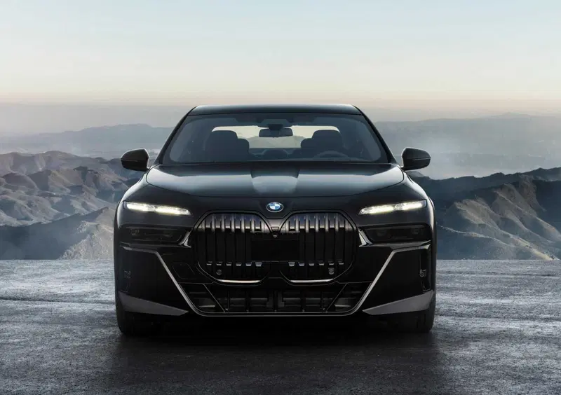 BMW Serie 7 (10)
