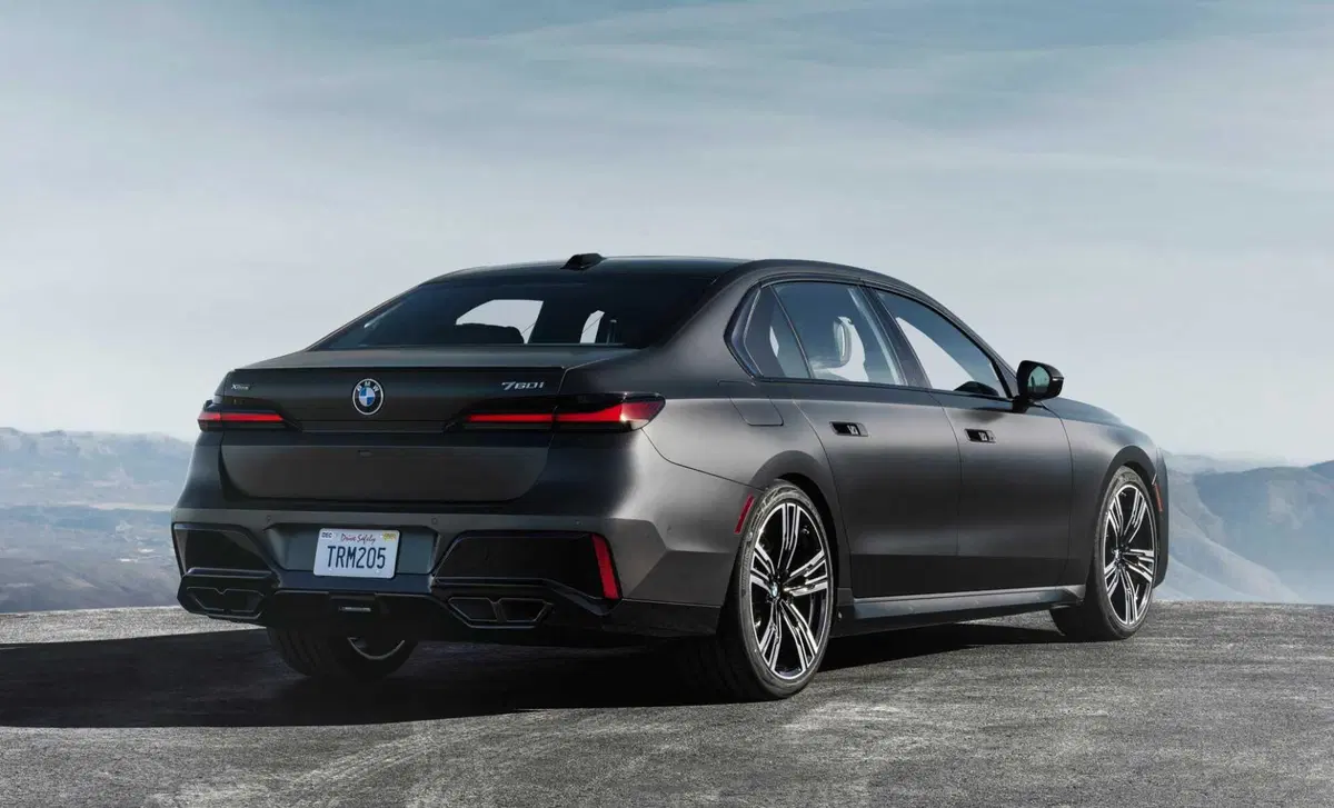 BMW Serie 7 (29)