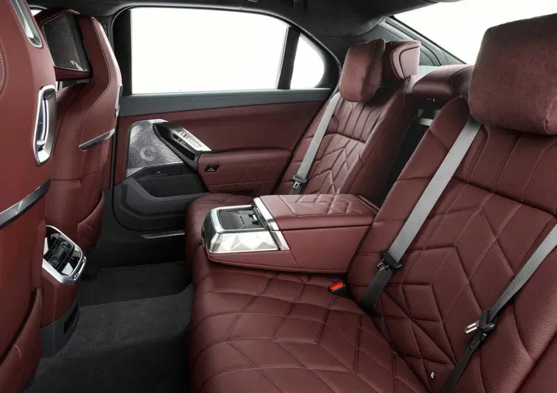 BMW Serie 7 (18)