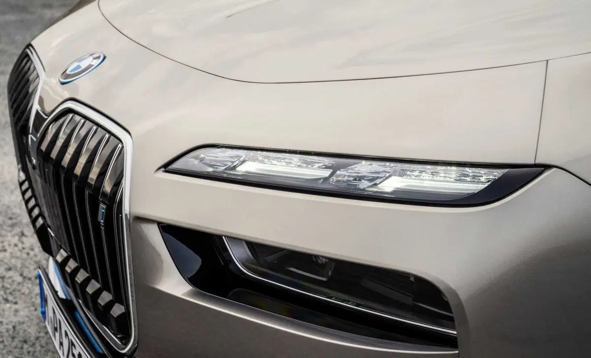 BMW Serie 7 (45)