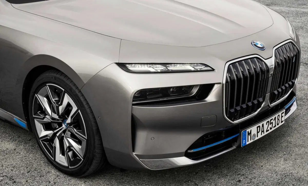 BMW Serie 7 (47)