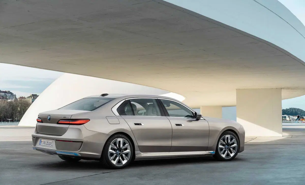 BMW Serie 7 (30)