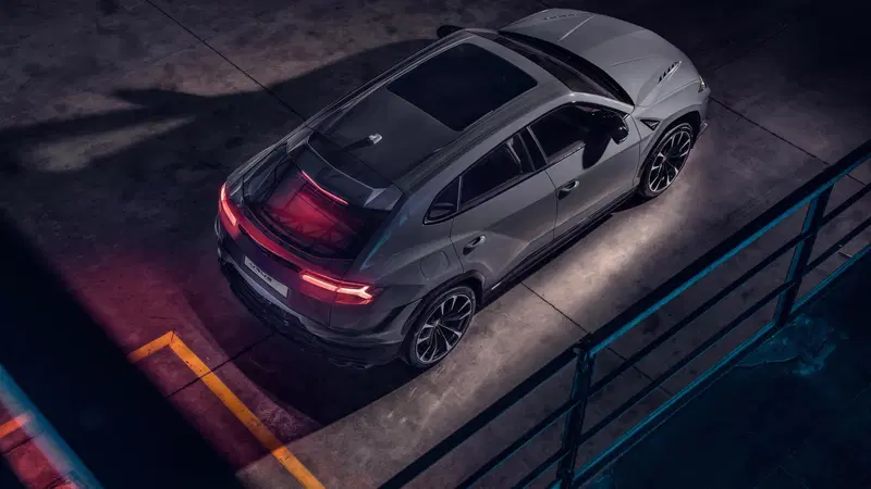 Lamborghini Urus S: il diavolo veste smart casual [VIDEO]