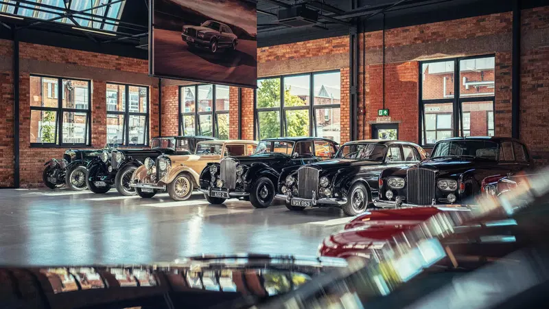 Bentley ha un nuovo museo: l'Heritage Garage di Crewe avr&agrave; 22 meraviglie in mostra 