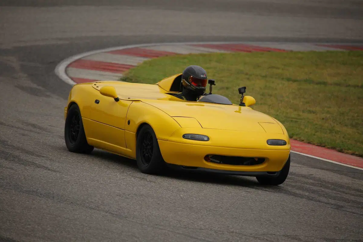 Mazda MX-5 Gorgona NM Concept, come va in pista la barchetta da 184 CV su 830 kg (17)