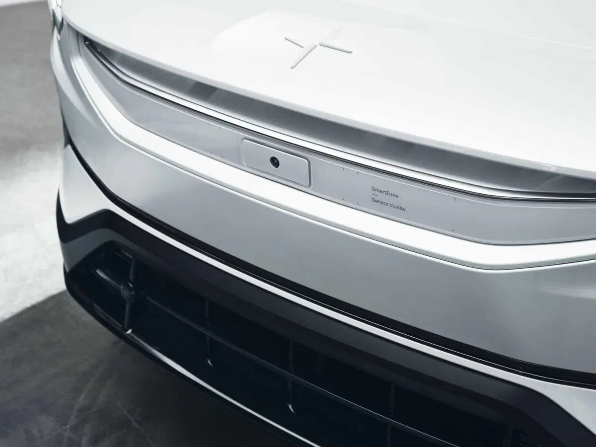 Polestar 3: ora c'è anche SUV e arriverà presto in Italia, da 89.900 euro (4)