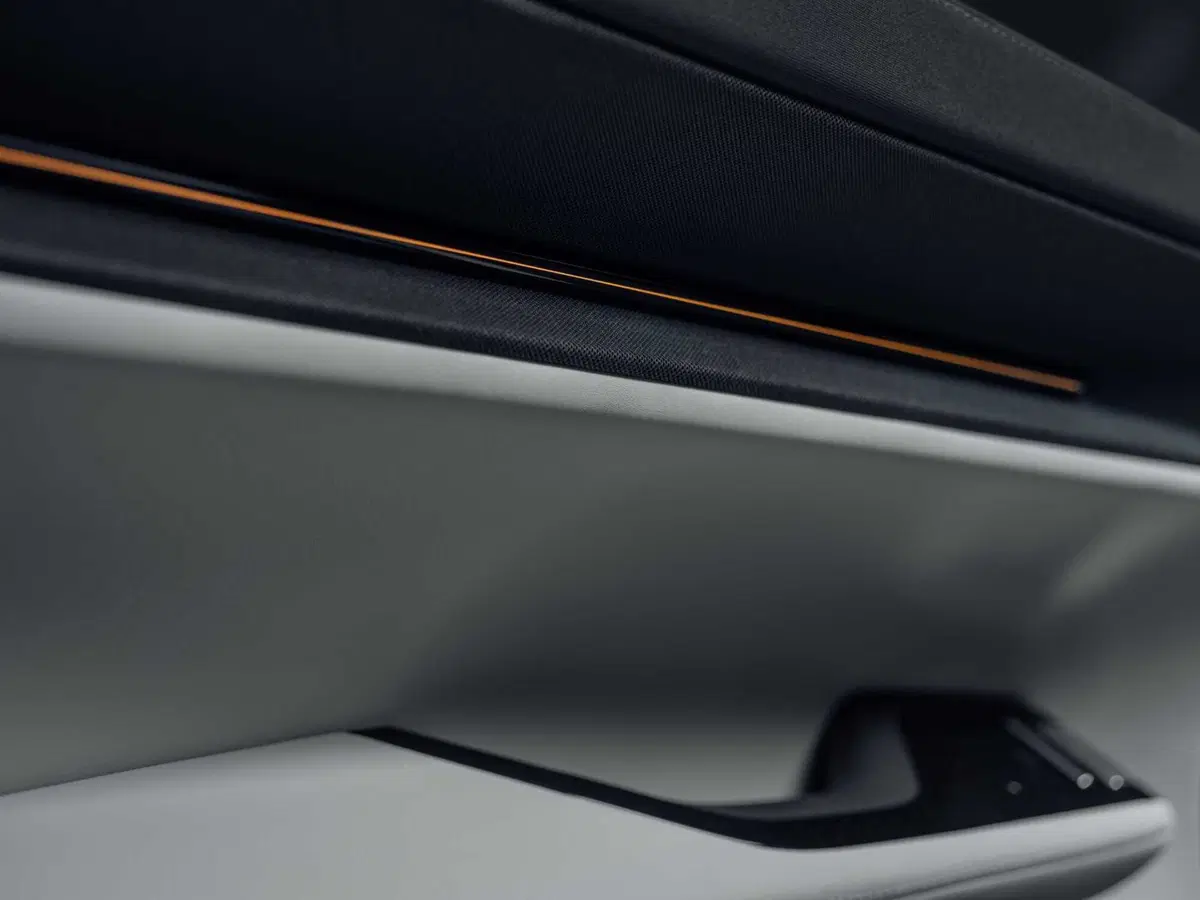 Polestar 3: ora c'è anche SUV e arriverà presto in Italia, da 89.900 euro (39)