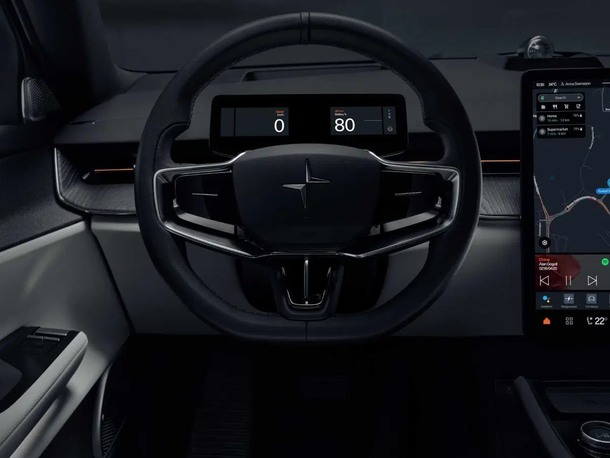 Polestar 3: ora c'è anche SUV e arriverà presto in Italia, da 89.900 euro (41)