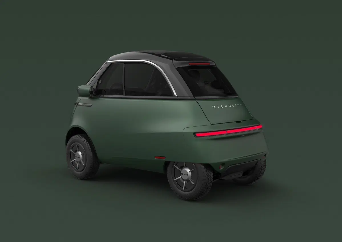 Microlino a Parigi 2022: la Isetta del nuovo millennio ha due nuove versioni al Salone (12)