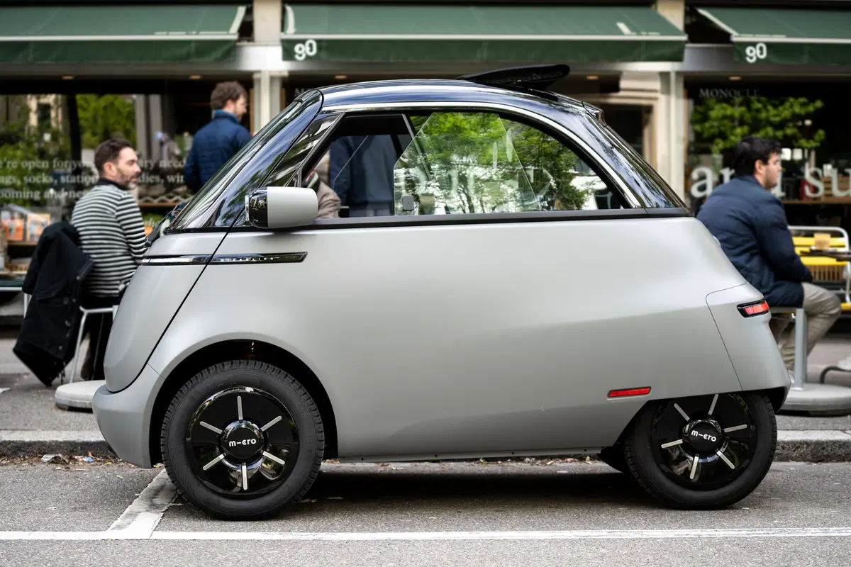Microlino a Parigi 2022: la Isetta del nuovo millennio ha due nuove versioni al Salone (18)