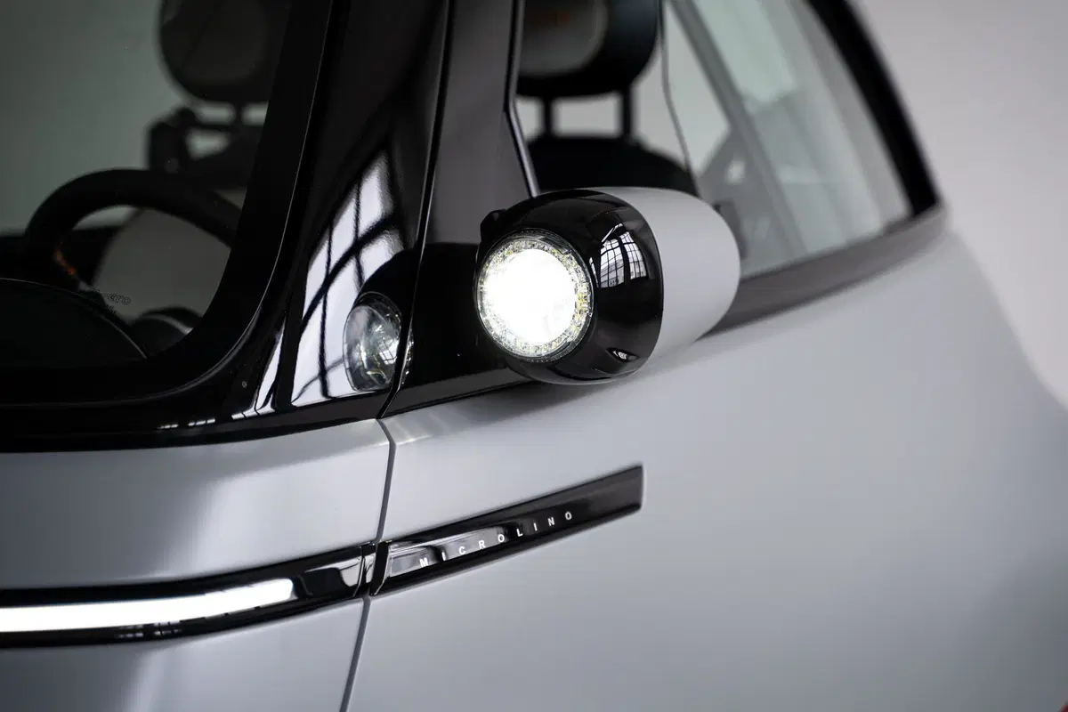 Microlino a Parigi 2022: la Isetta del nuovo millennio ha due nuove versioni al Salone (23)