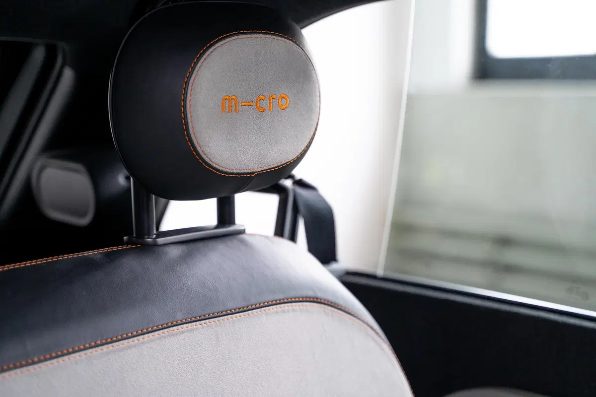 Microlino a Parigi 2022: la Isetta del nuovo millennio ha due nuove versioni al Salone (29)