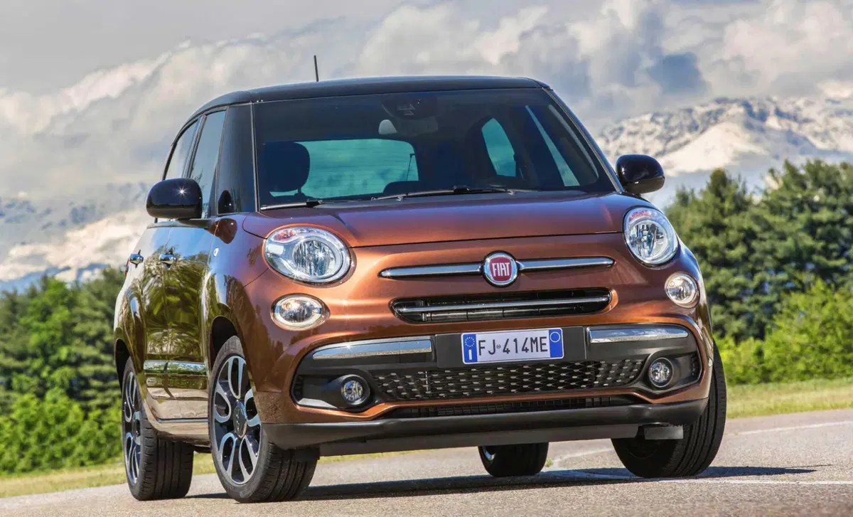 Fiat 500L 1.3 Multijet 95 CV Red (7)