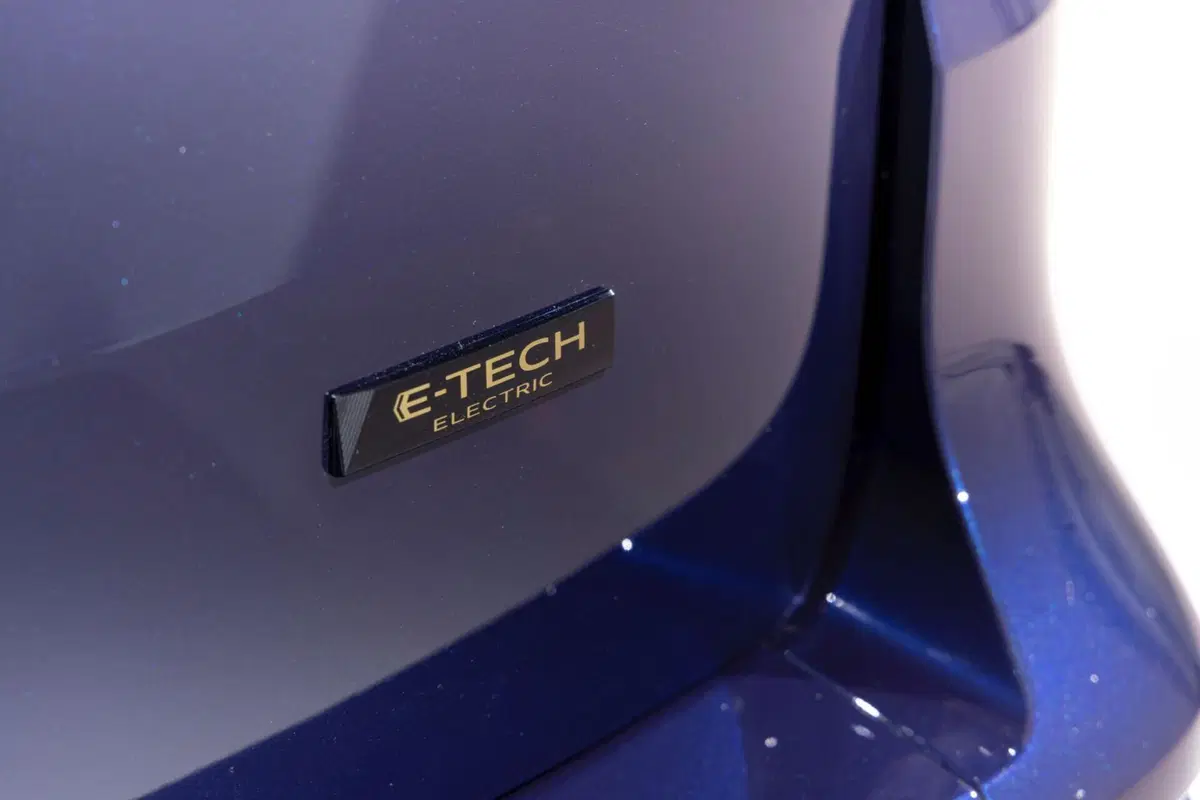Renault Kangoo E-Tech Electric a Parigi 2022, per i professionisti 'eco' (9)