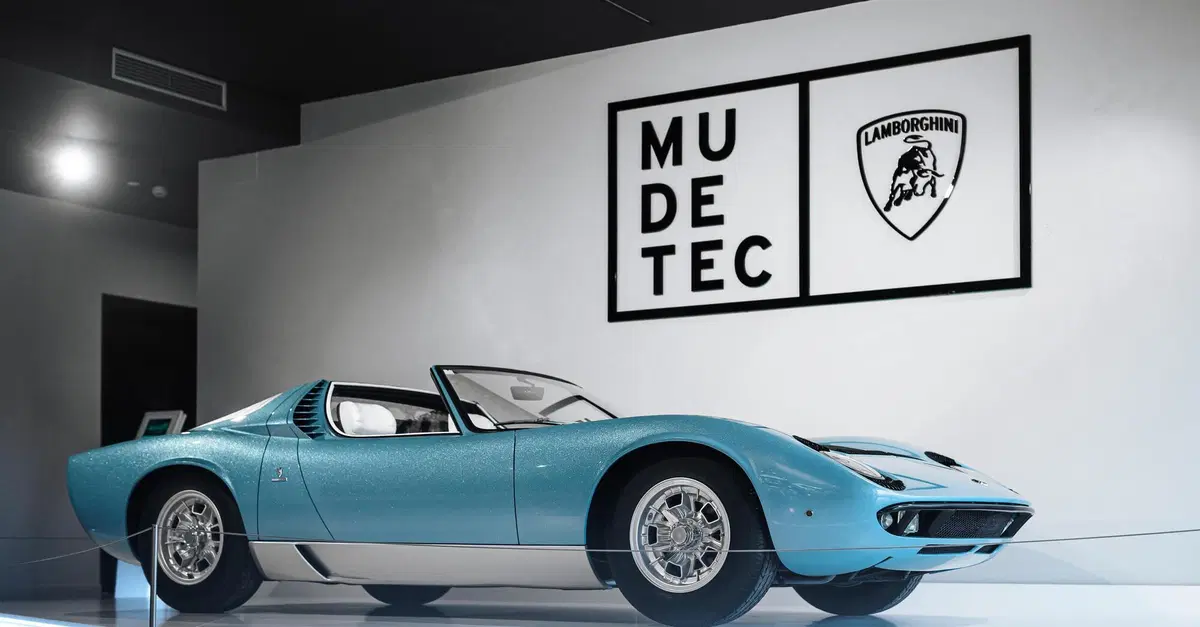 Lamborghini, la Miura Roadster in mostra a Sant'Agata Bolognese