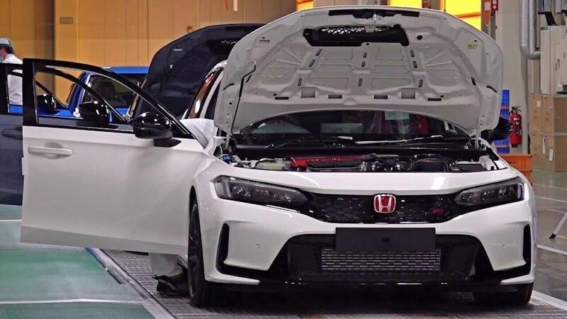 Cos&igrave; fanno le auto in Giappone: ecco la nascita della Honda Civic Type R 2023 
