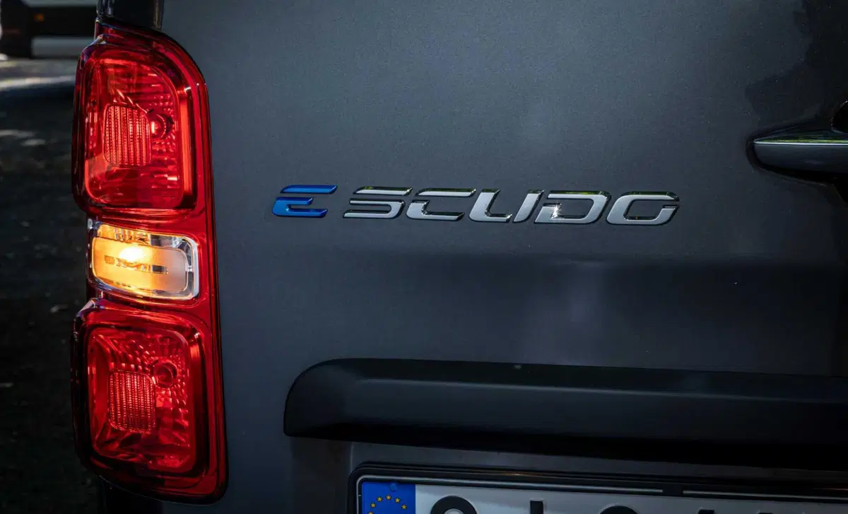 Fiat E-Scudo Furgone ev 50kWh L2H1 (Business) (13)
