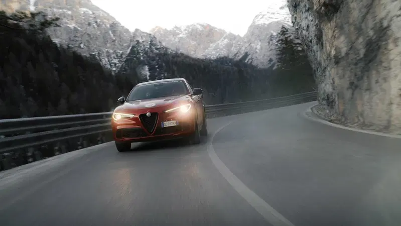 Alfa Romeo classiche: la Casa si prende cura delle sue auto storiche