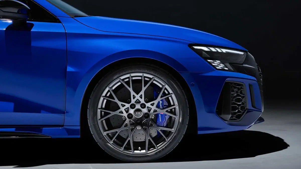 Audi RS 3 Performance Edition: l'asticella è sempre più alta (8)