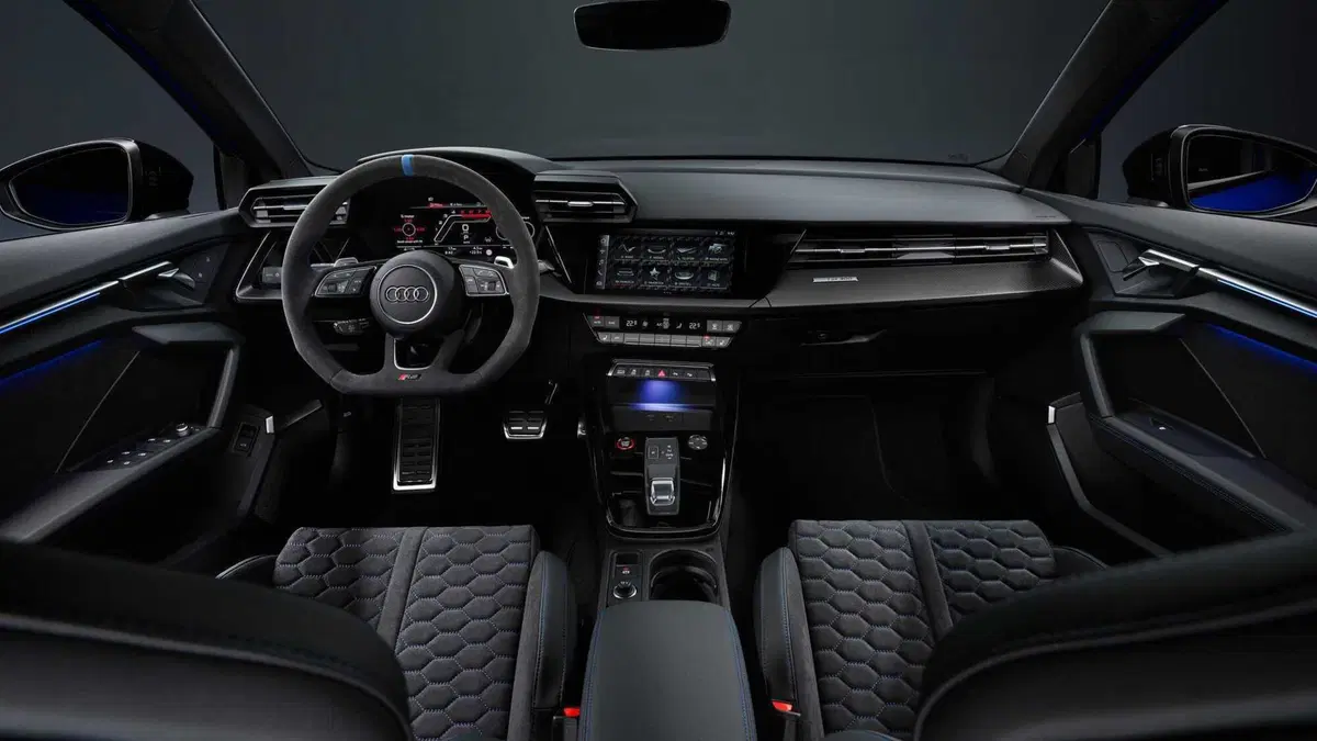 Audi RS 3 Performance Edition: l'asticella è sempre più alta (13)