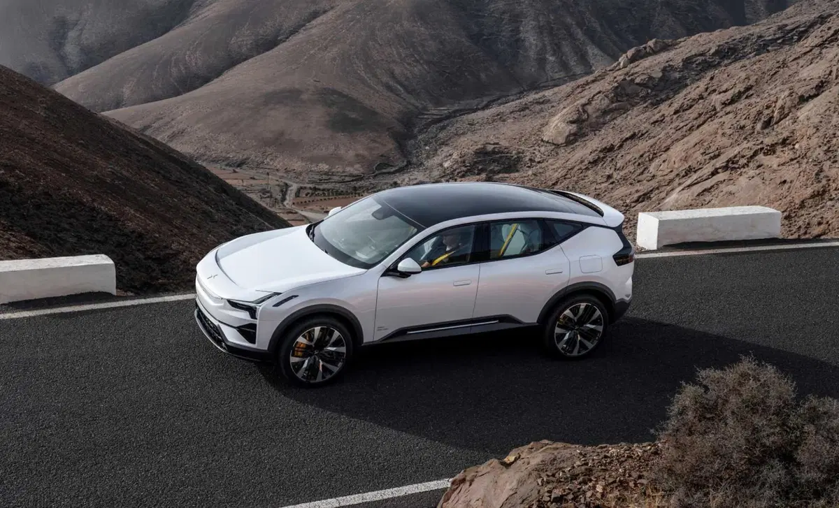 Polestar Polestar 3 (25)