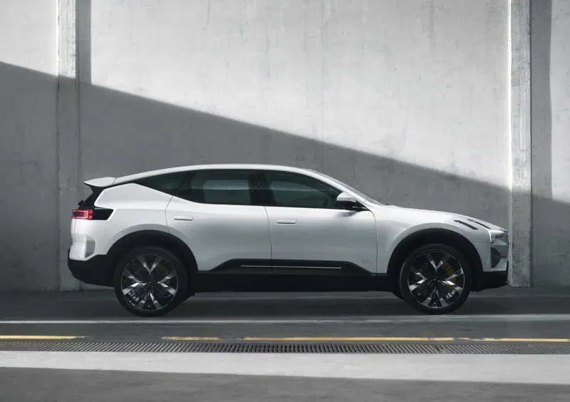 Polestar Polestar 3 (2022-->>) (30)