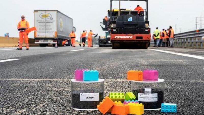 Il nuovo asfalto fatto coi Lego e altra plastica: la Milano-Torino &egrave; la prima autostrada