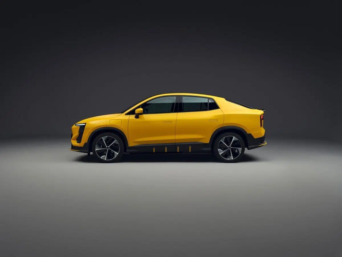 Aiways U6: Suv Coupè elettrico da 218 CV e 400 km (6)