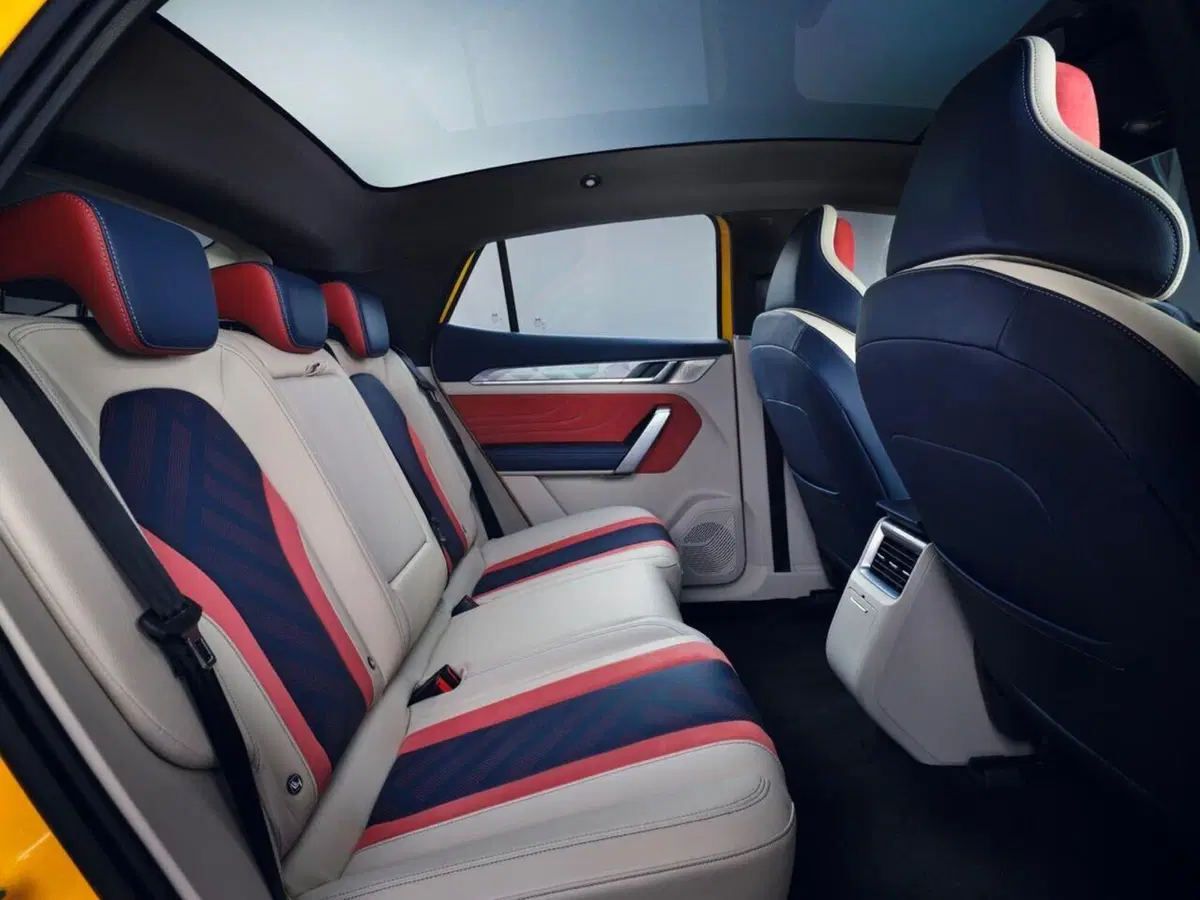Aiways U6: Suv Coupè elettrico da 218 CV e 400 km (10)