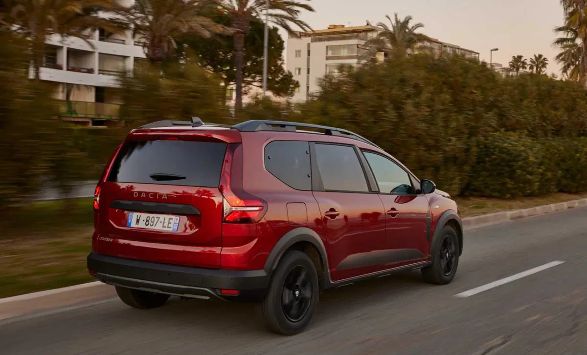 Dacia Jogger (2021-->>) (8)