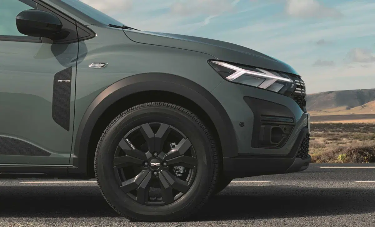 Dacia Jogger (2021-->>) (2)