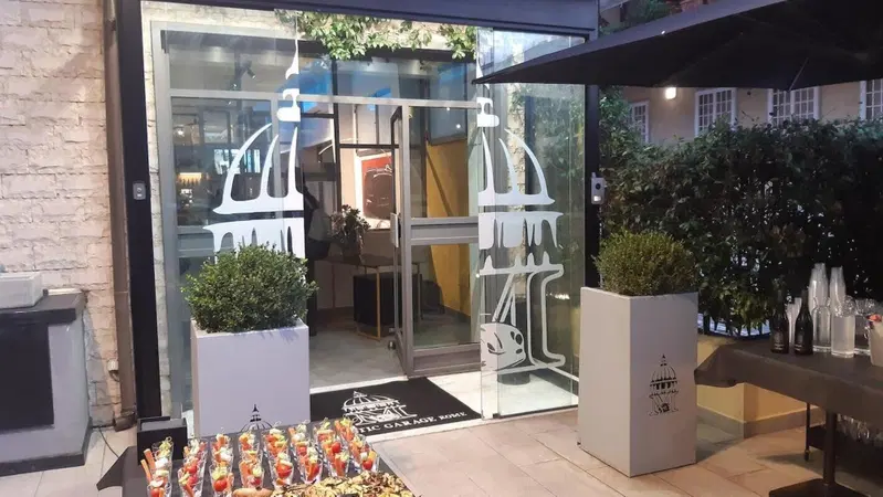 Majestic Garage, luogo d'incontro nel cuore di Roma
