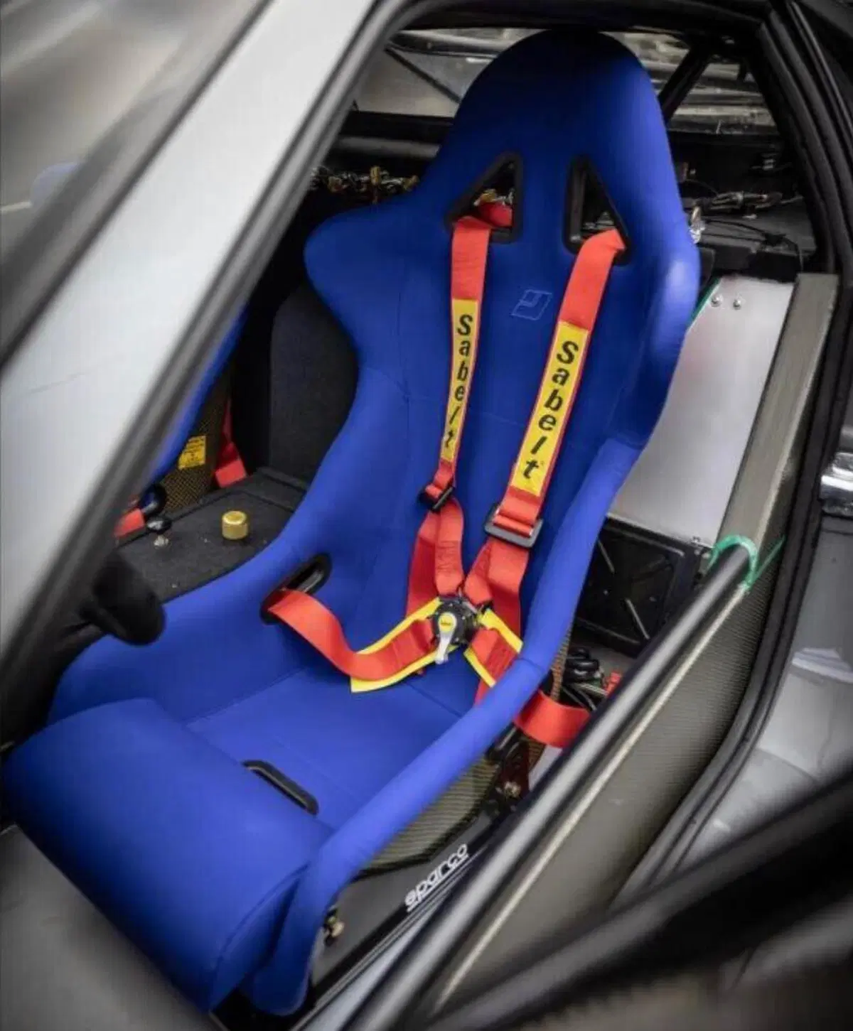 La Ferrari F40 da 1000 CV è in vendita, se 478 non vi bastano (5)