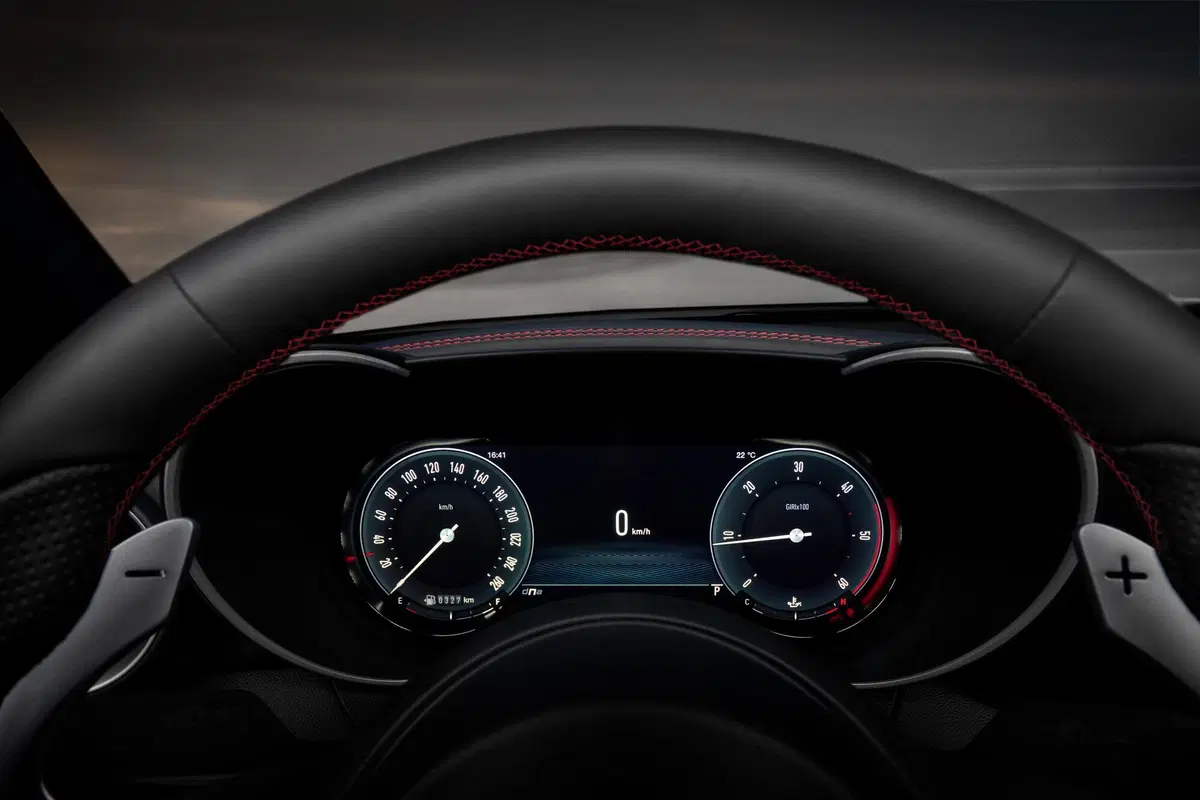 Alfa Romeo Giulia 2023 (13)