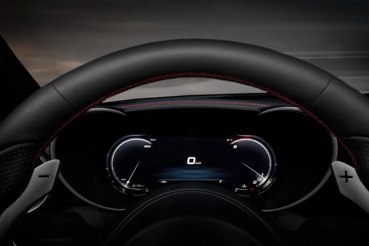 Alfa Romeo Giulia 2023 (14)