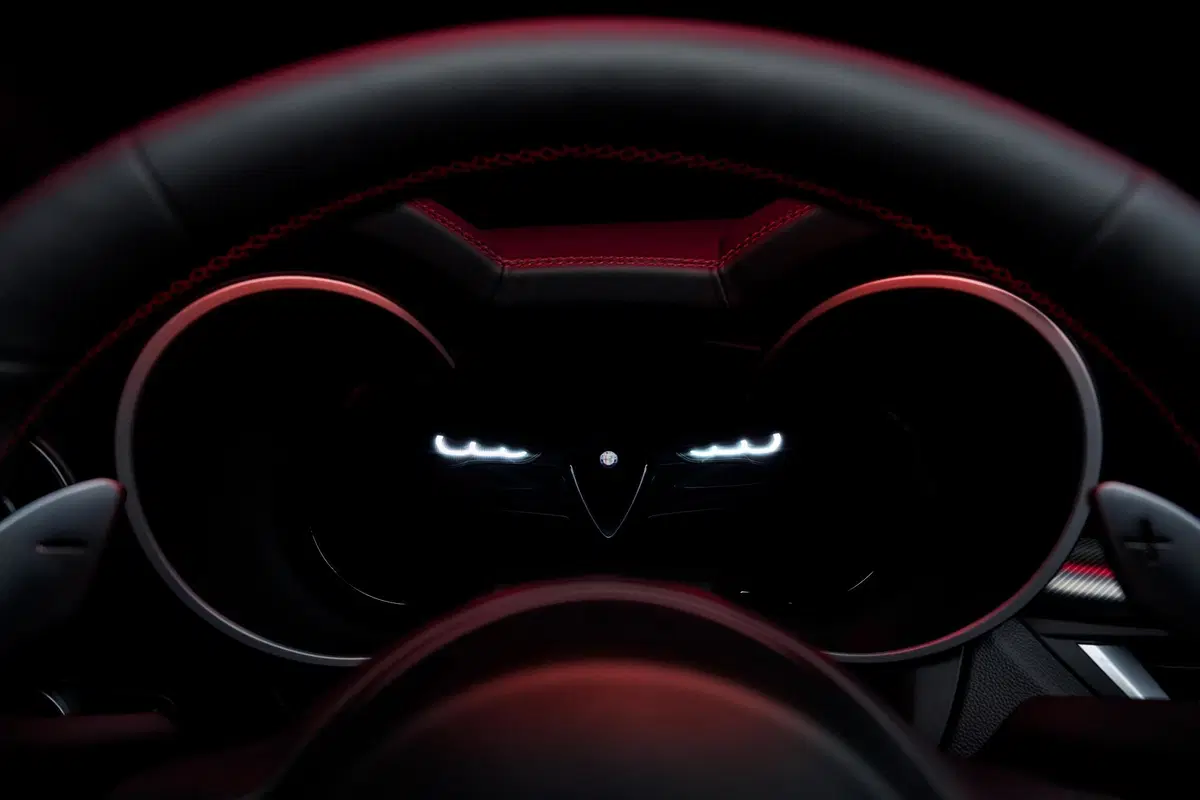 Alfa Romeo Stelvio 2023 
