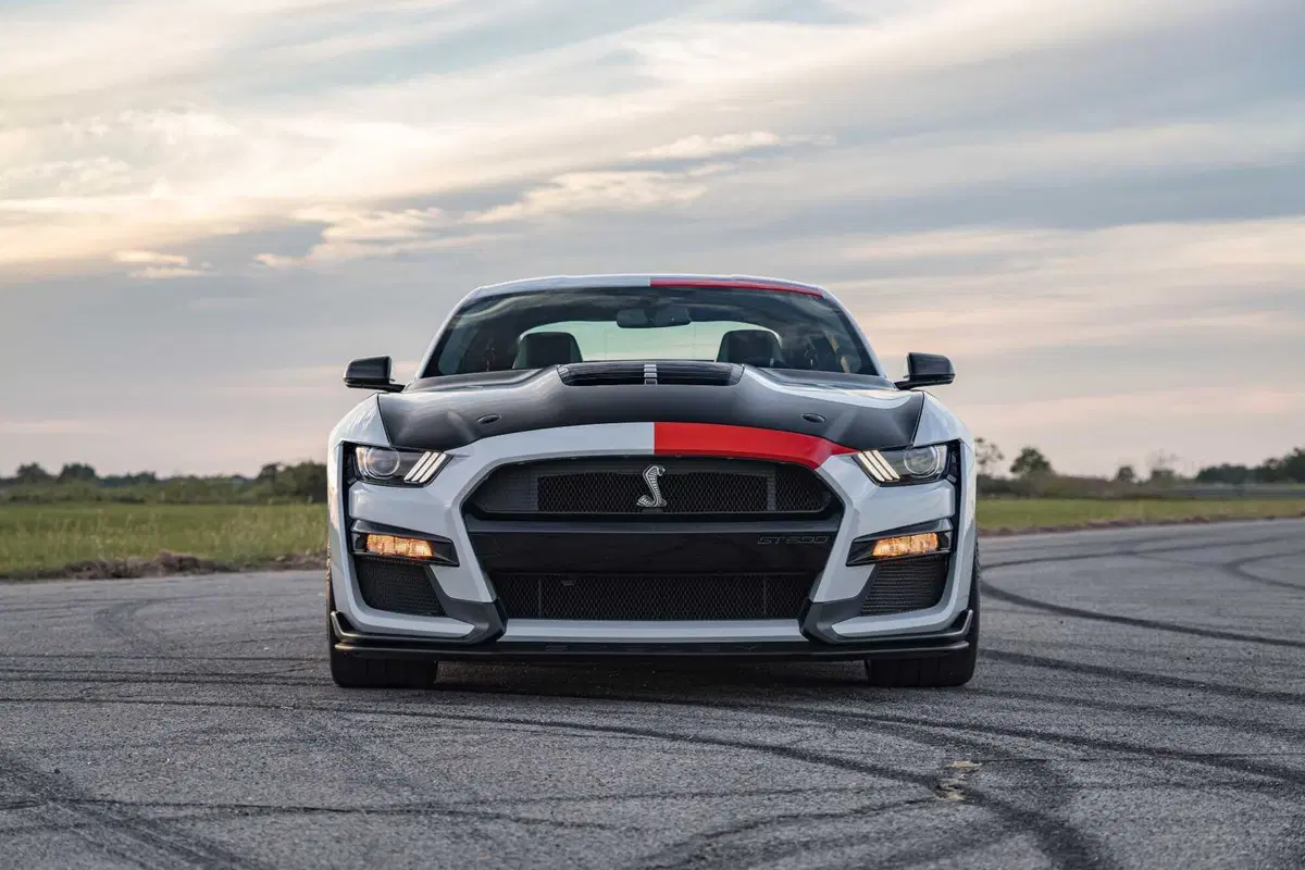 Ford Mustang Shelby GT500, bastano 1.220 Cv? (3)