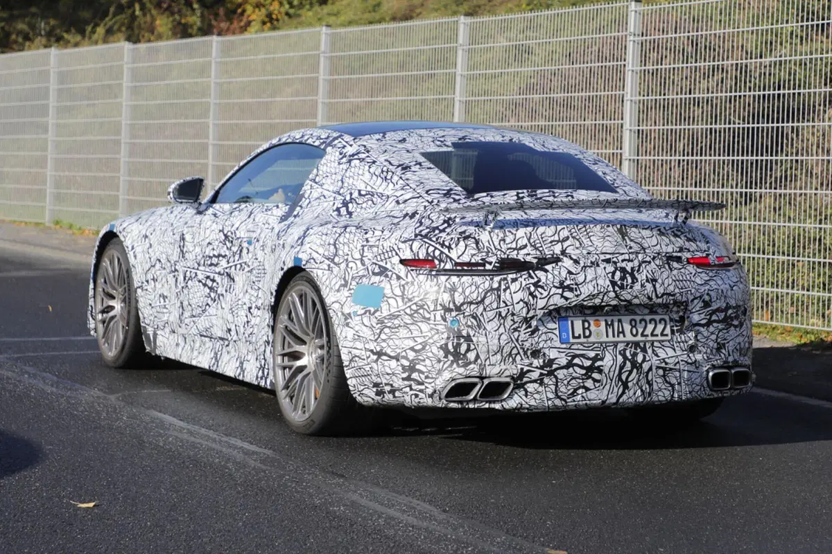 Mercedes AMG GT “Edition 1”, ecco le foto spia (4)