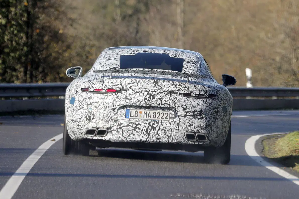 Mercedes AMG GT “Edition 1”, ecco le foto spia (13)
