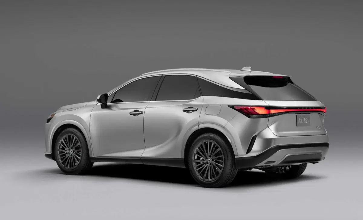 Lexus RX (2022-->>) (3)