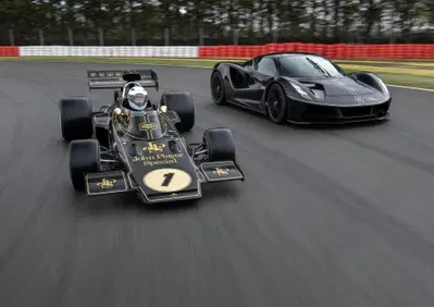 Lotus e Emerson Fittipaldi di nuovo insieme [VIDEO]