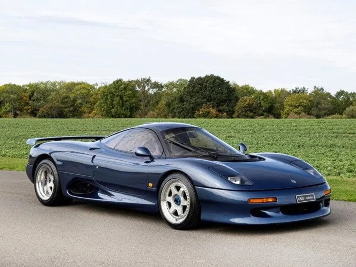 La più grande asta di Gran Turismo inizia domani: 44 milioni di euro (Ferrari, Bugatti, Lamborghini, Lancia...) (4)